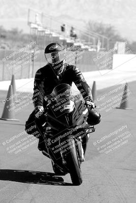 media/Apr-01-2023-2WTD (Sat) [[9aaf6867f7]]/Around the Pits/